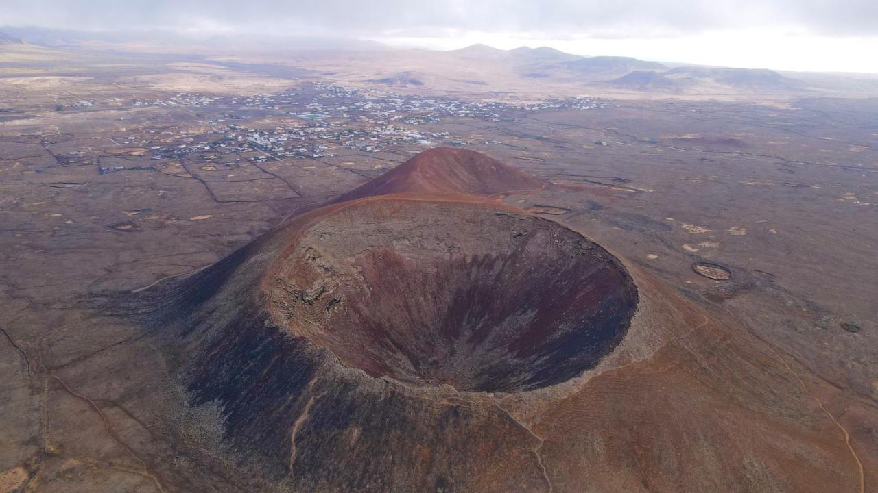 Villa La Laguna Лахарес Экстерьер фото